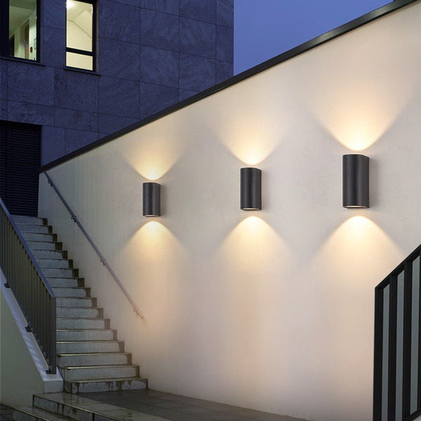 Outdoor LED wall light IP65 waterproof 3000K warm white black wall lamp