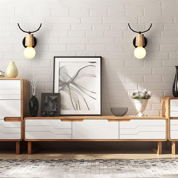 Nordic deer antler wall light with wooden and metal decorative design