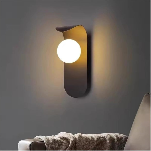 Modern Globe Wall Light – Indoor Wall Lamp for Living Room & Bedroom