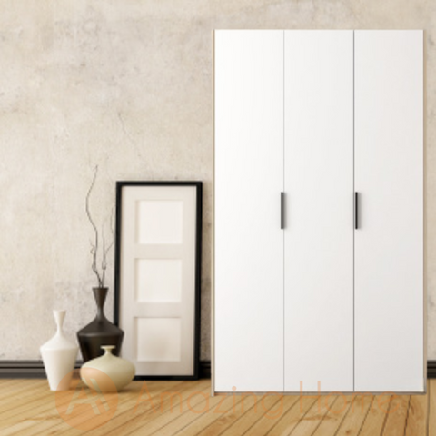 Alarik 3 Door Wardrobe 200cm White/Walnut