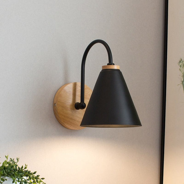Modern Retro Wall Light – Decorative Curved Wall Lamp