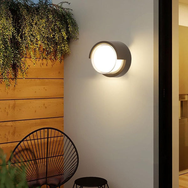 Modern black round LED wall light IP65 waterproof warm white 2800-3200K