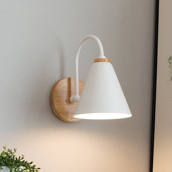 Modern Retro Wall Light – Decorative Curved Wall Lamp